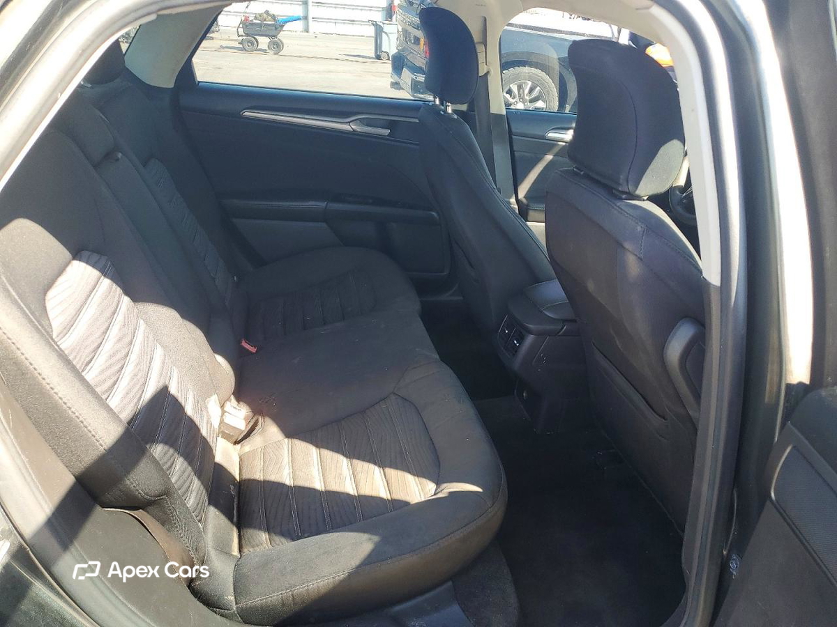 Ford Fusion 2016