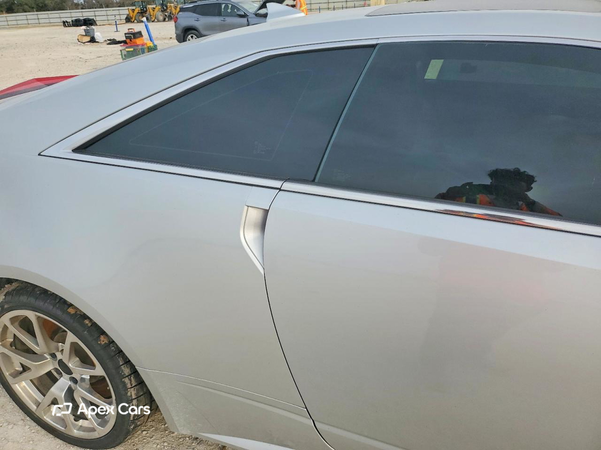 Cadillac CTS-V 2013