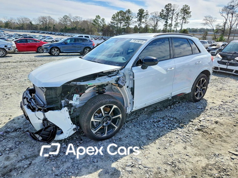 Audi Q3 2025 - Image 1 of 13