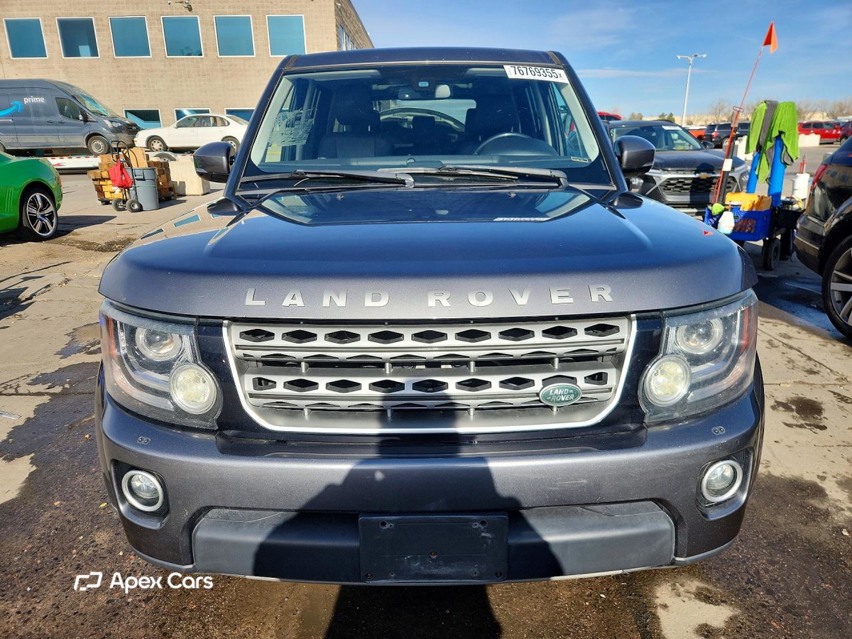 Land Rover LR4 2016