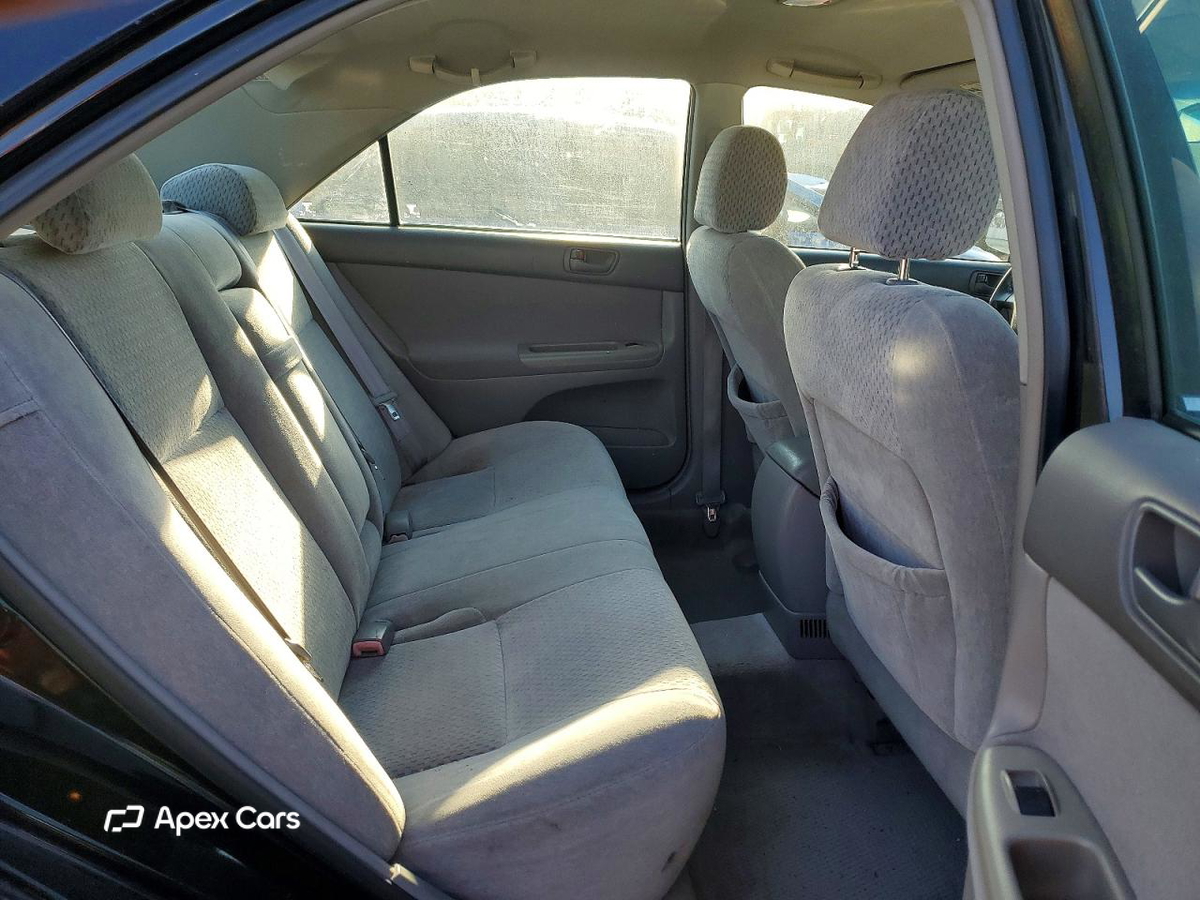 Toyota Camry 2004