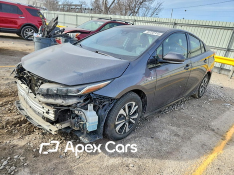 Toyota Prius 2017 - Image 1 of 13