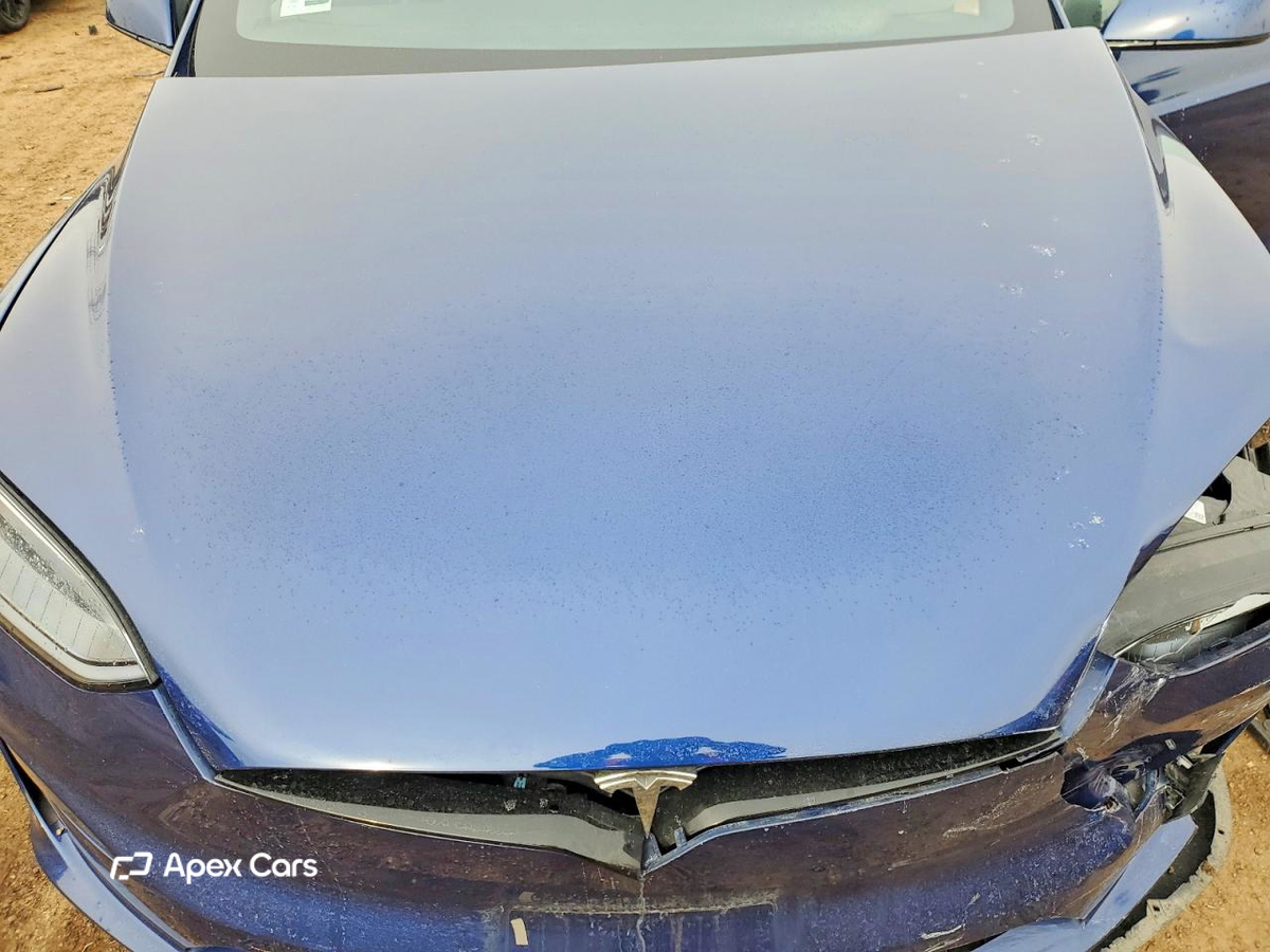 Tesla Model X 2023