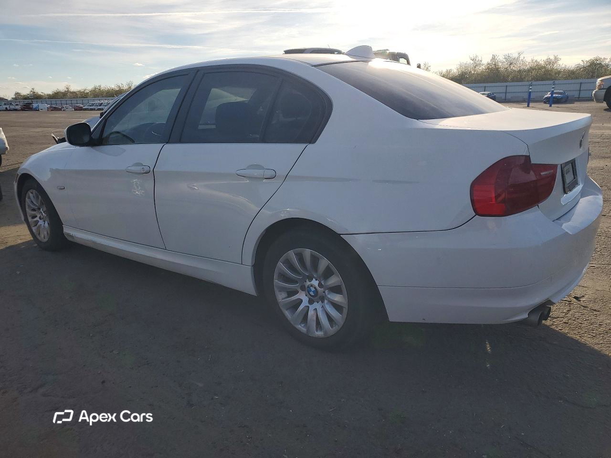 BMW Series 3 2009