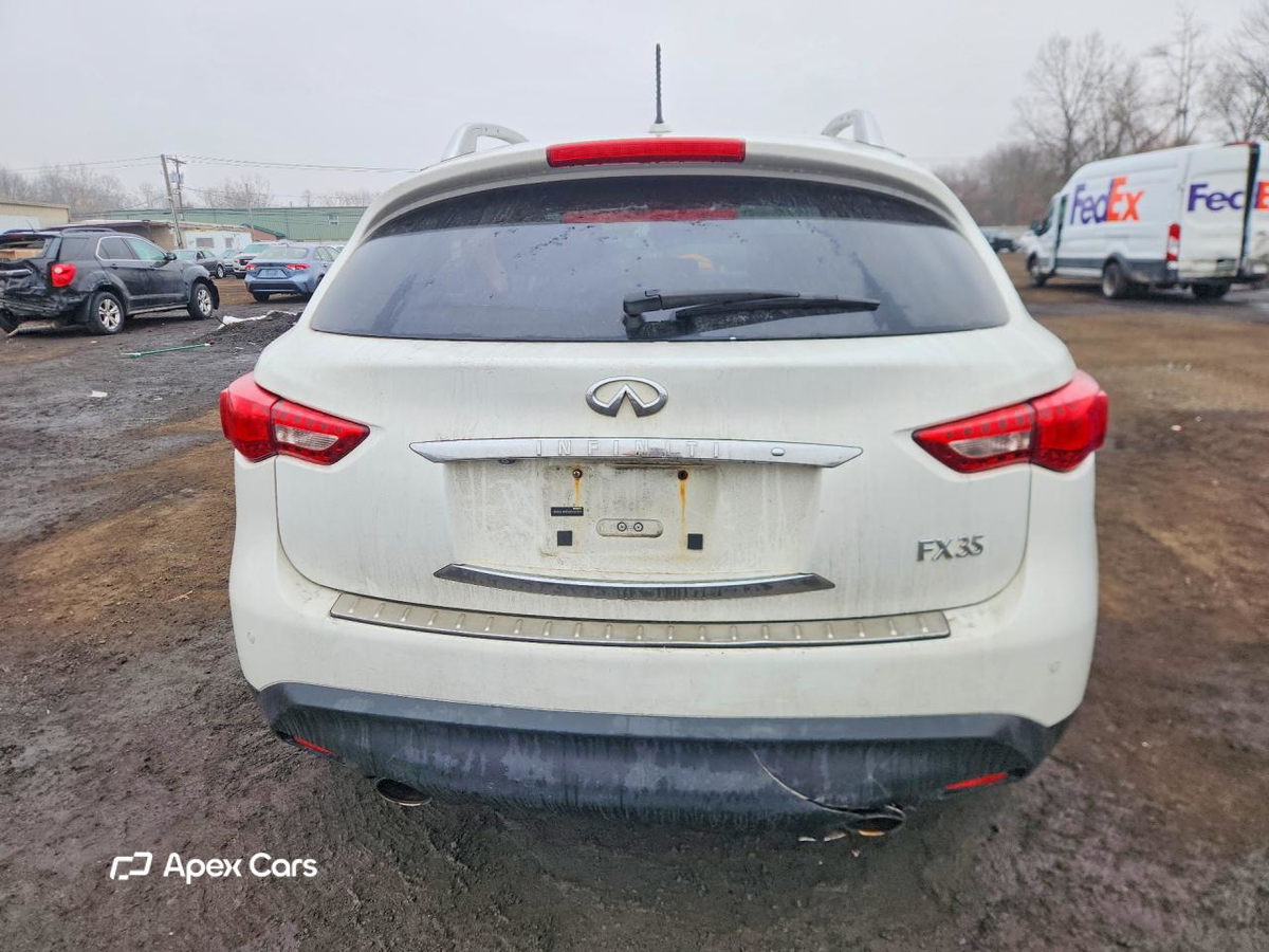 Infiniti FX 2012