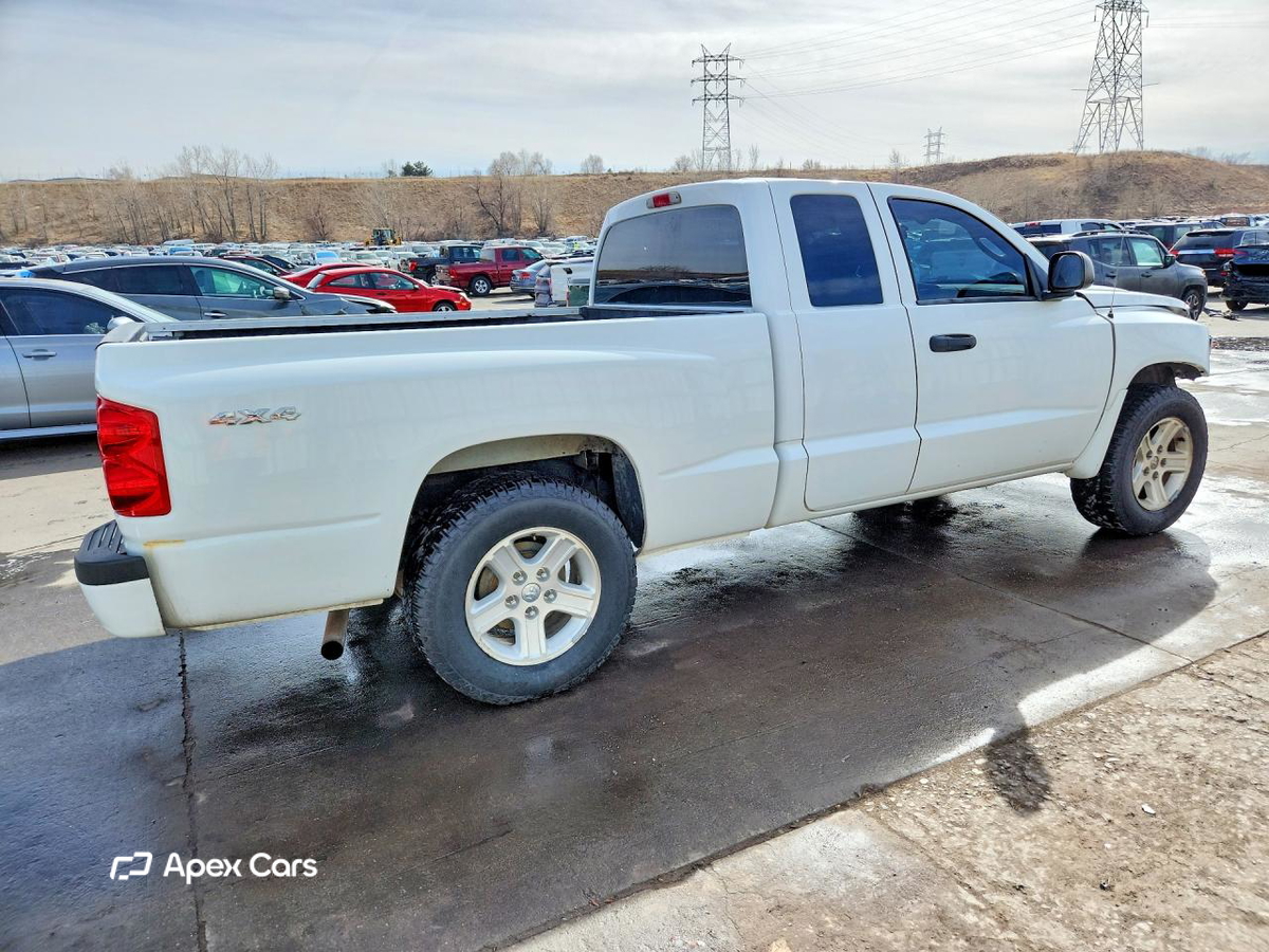 Dodge Dakota 2010