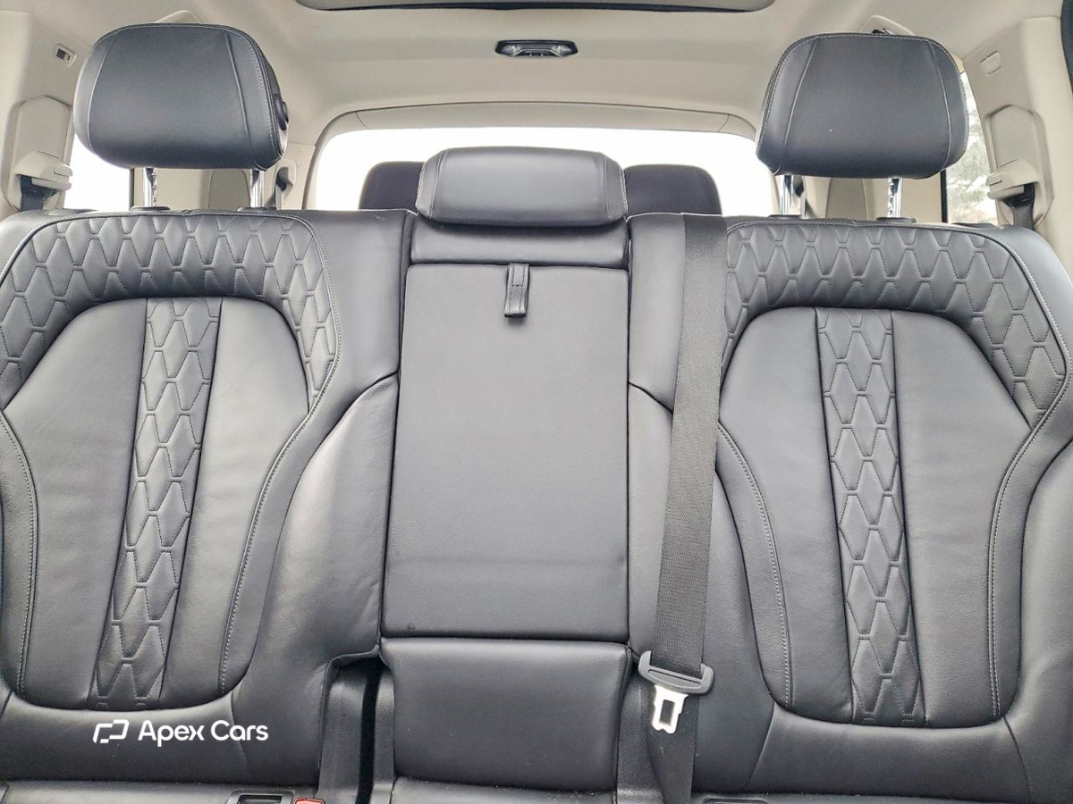 BMW X7 2019