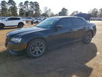 Chrysler 300 2018
