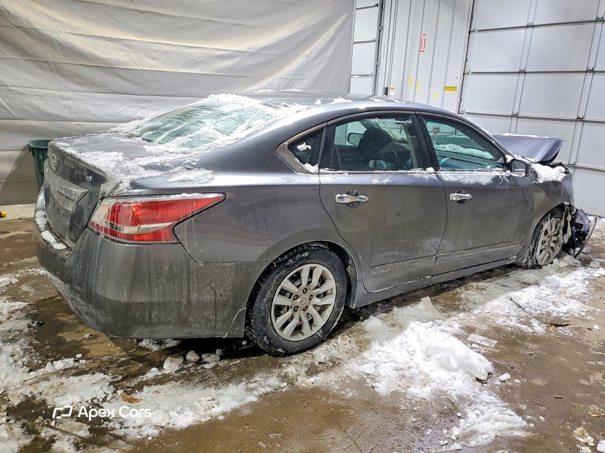 Nissan Altima 2015