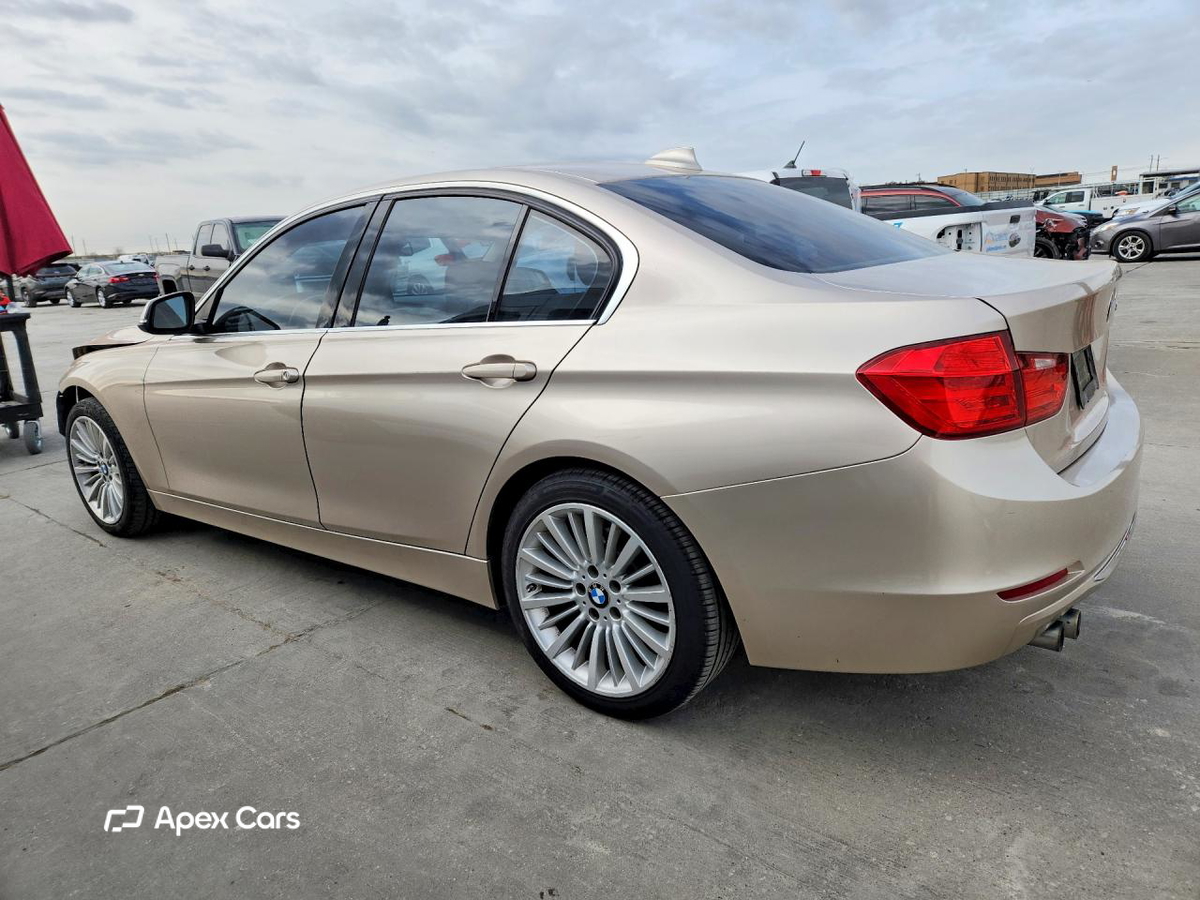 BMW Series 3 2015