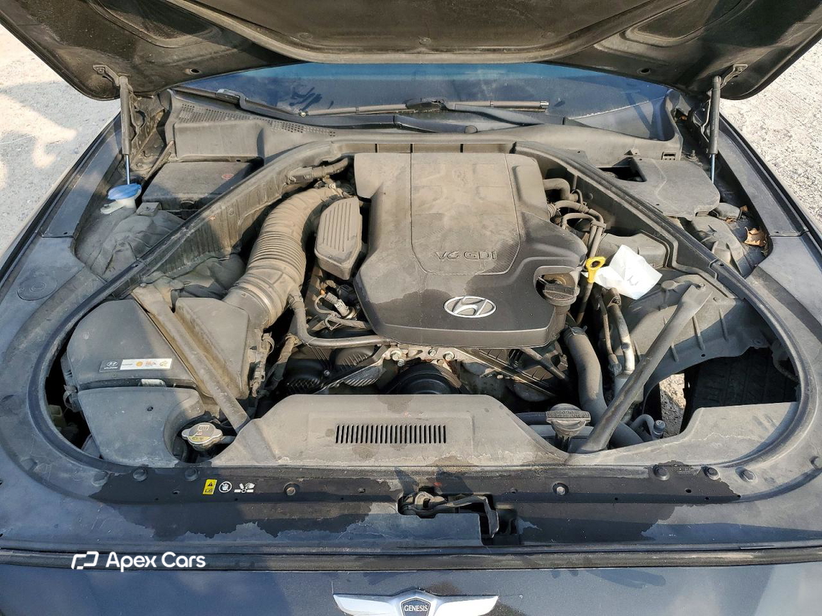 Hyundai Genesis 2016