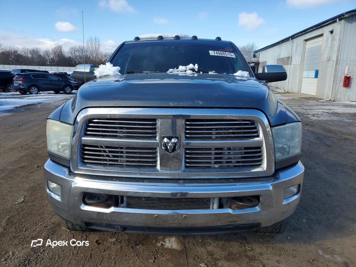 Dodge RAM 2011