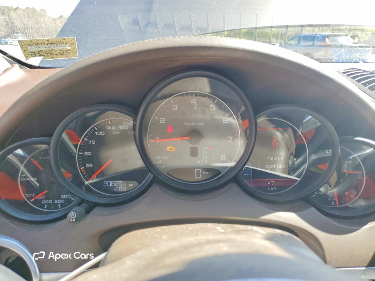 Porsche Cayenne 2012