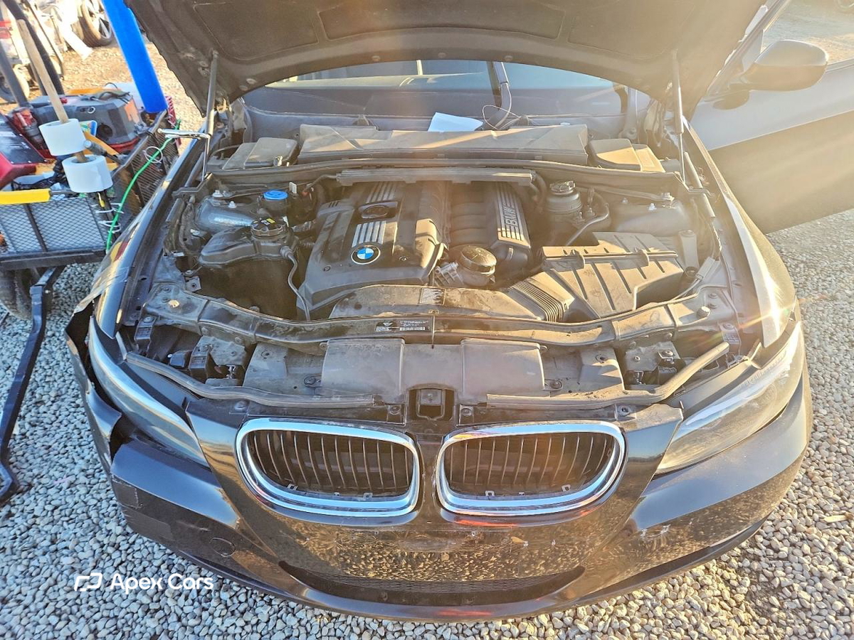BMW Series 3 2009