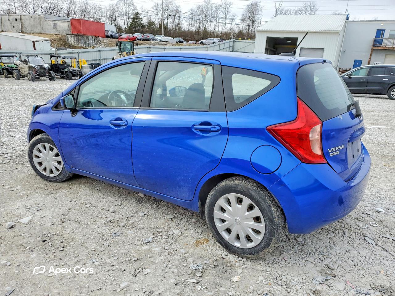 Nissan Versa 2016