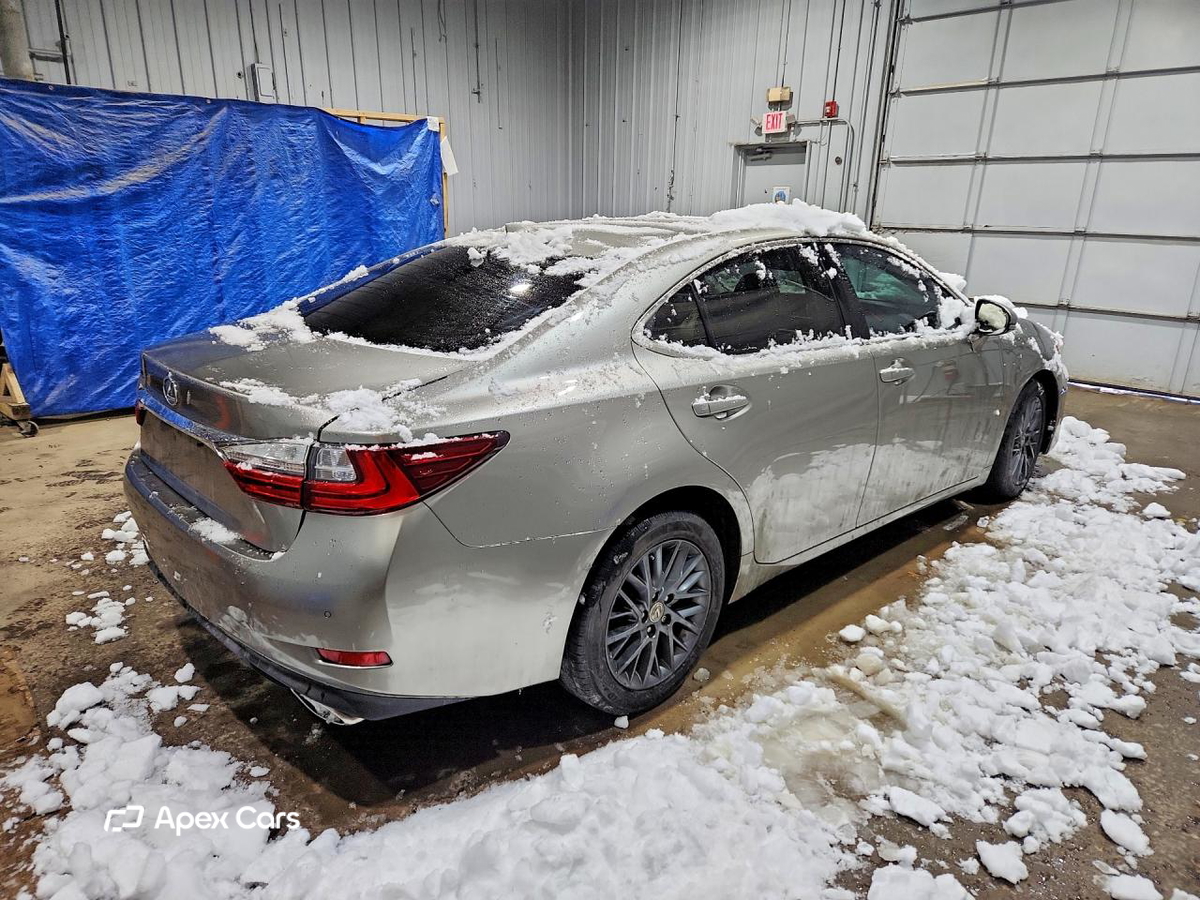 Lexus ES 2018
