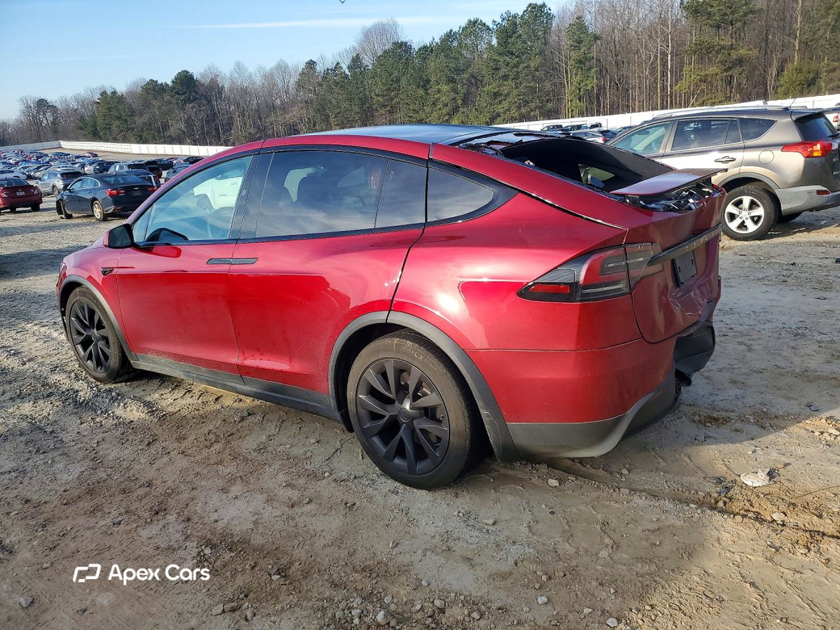 Tesla Model X 2024
