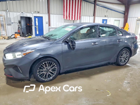 Kia Forte 2022 - Image 1 of 13