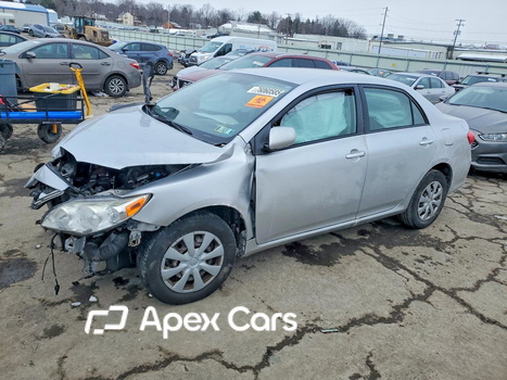 Toyota Corolla 2011 - Image 1 of 12