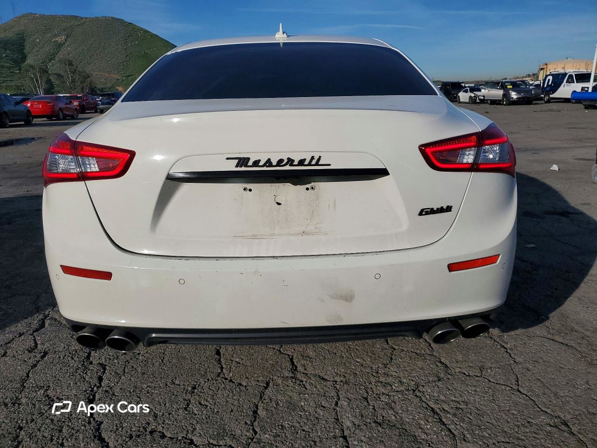 Maserati Ghibli 2015