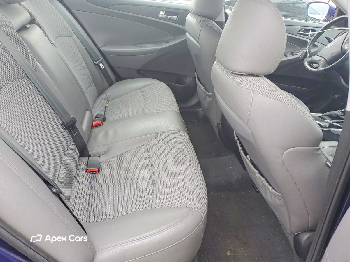 Hyundai Sonata 2013