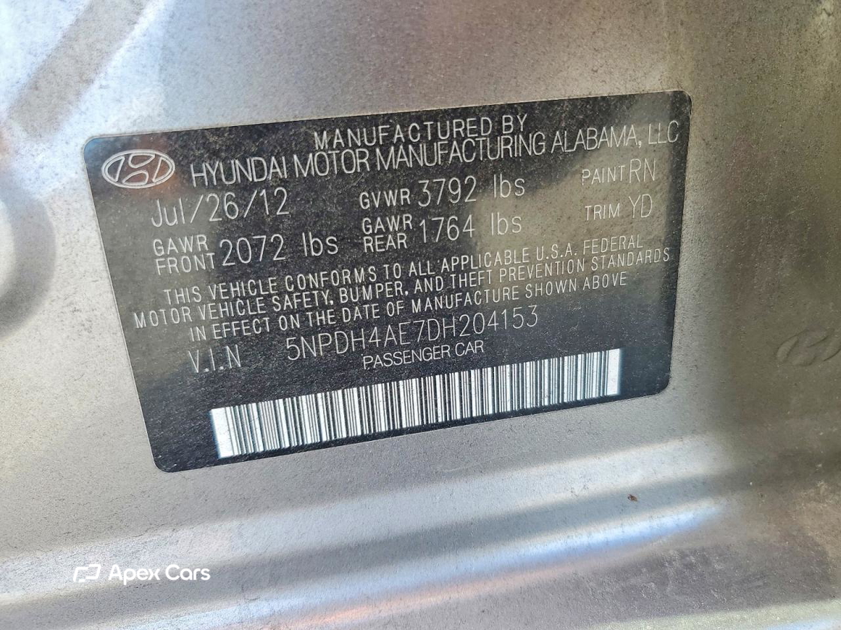 Hyundai Elantra 2013