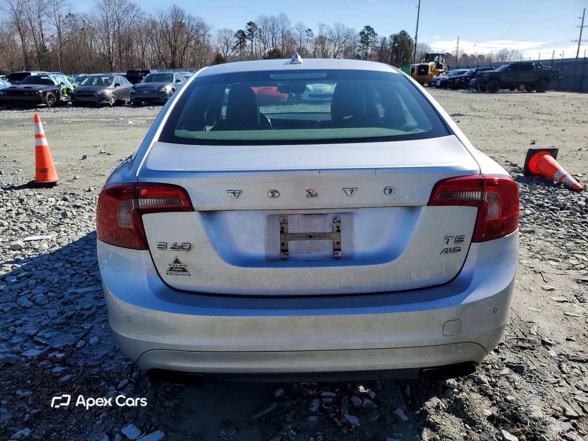 Volvo S60 2015