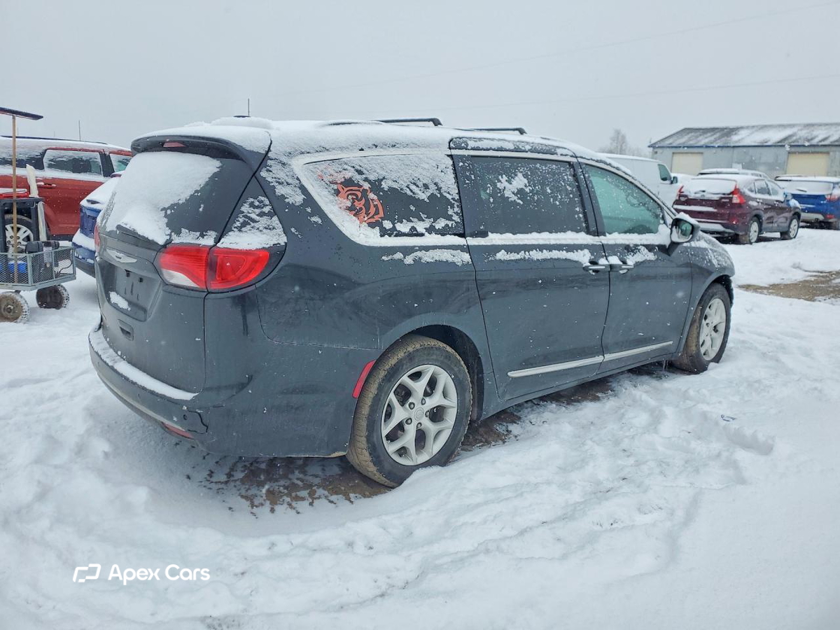 Chrysler Pacifica 2017