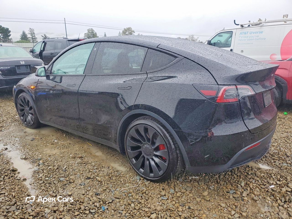 Tesla Model Y 2022