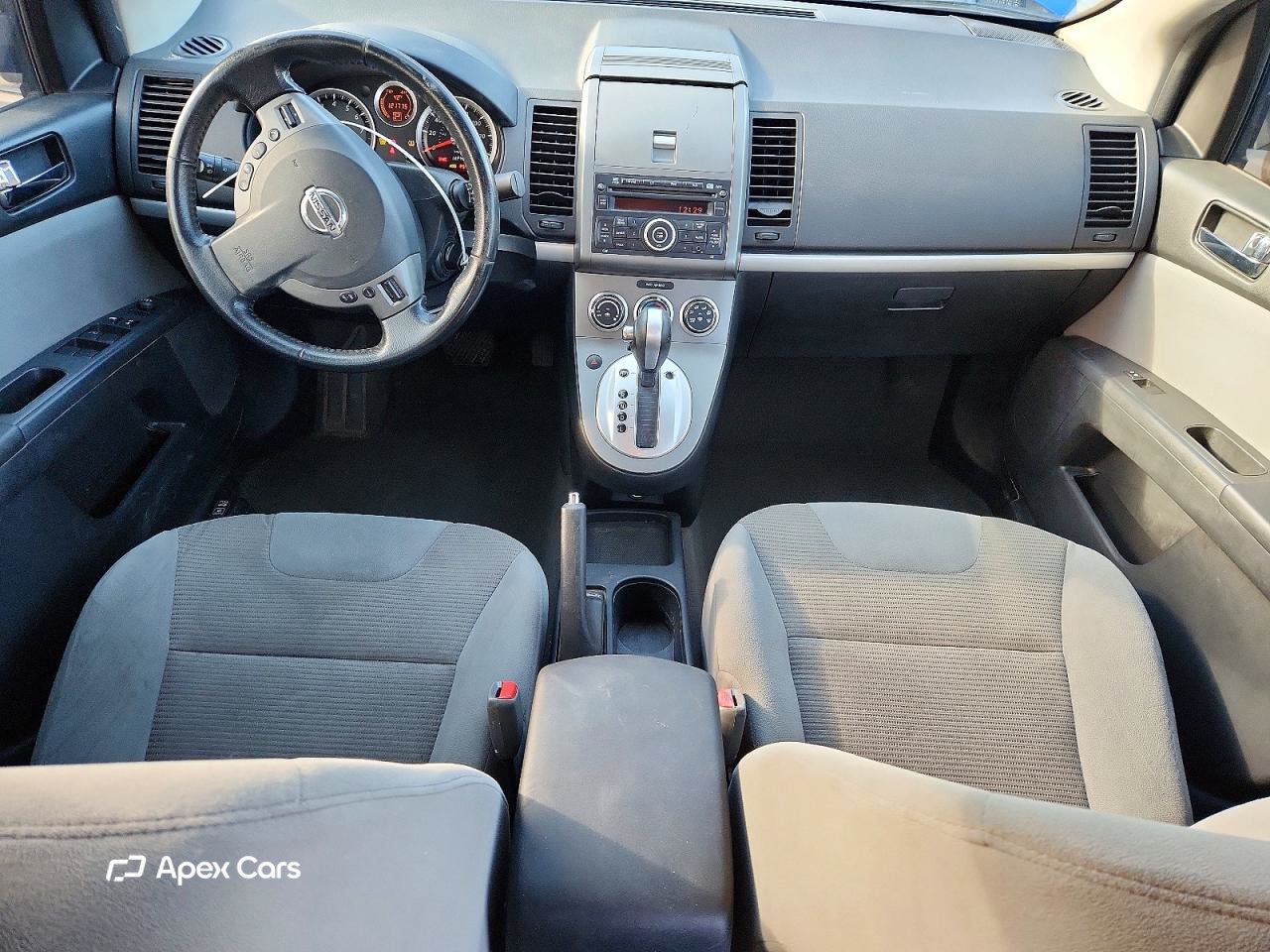 Nissan Sentra 2011