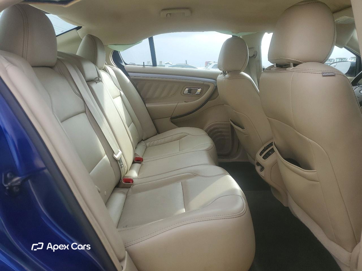 Ford Taurus 2013