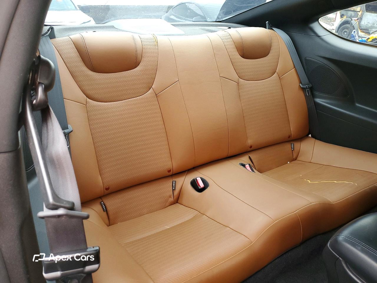 Hyundai Genesis 2013