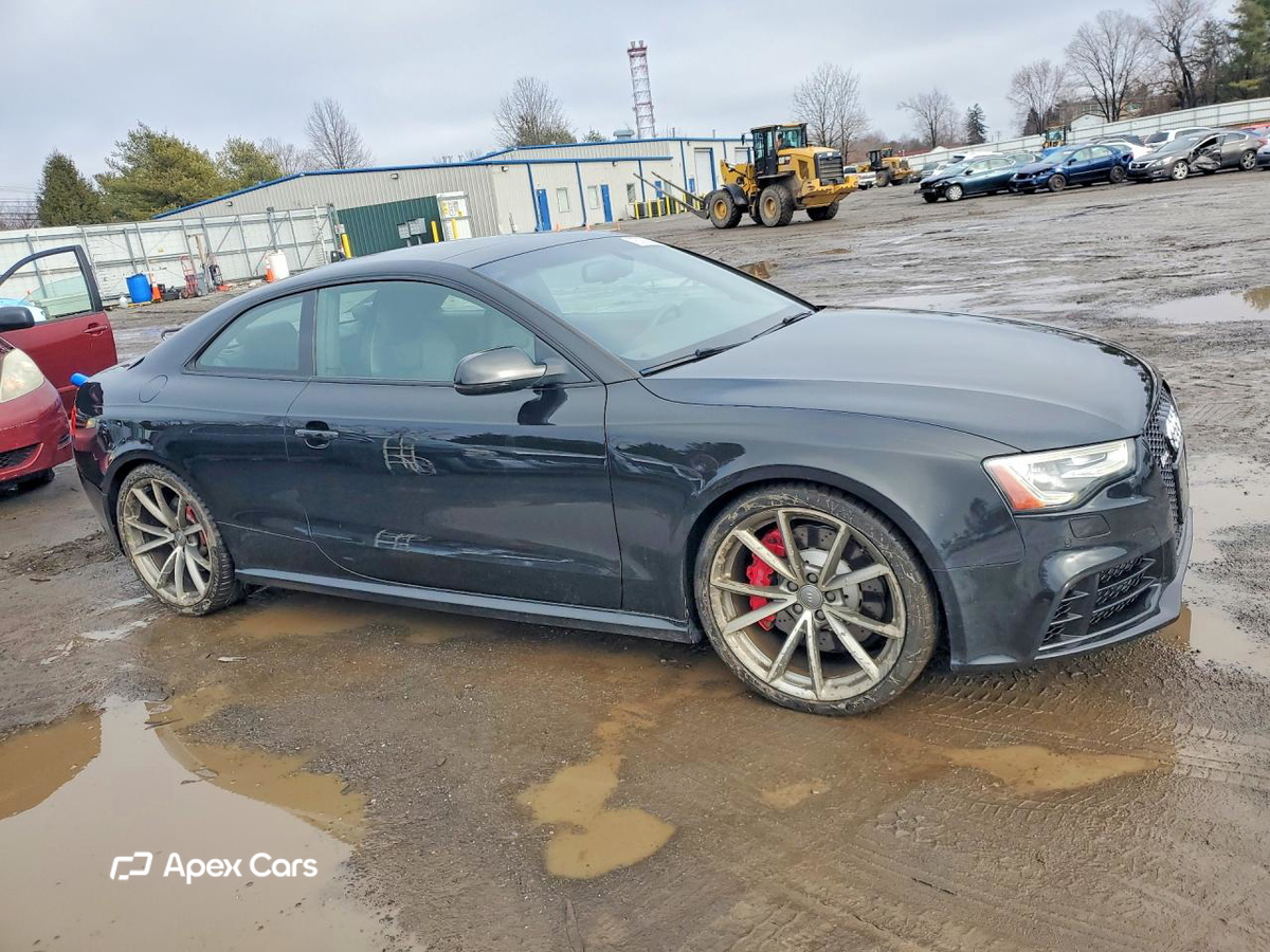 Audi RS5 2015