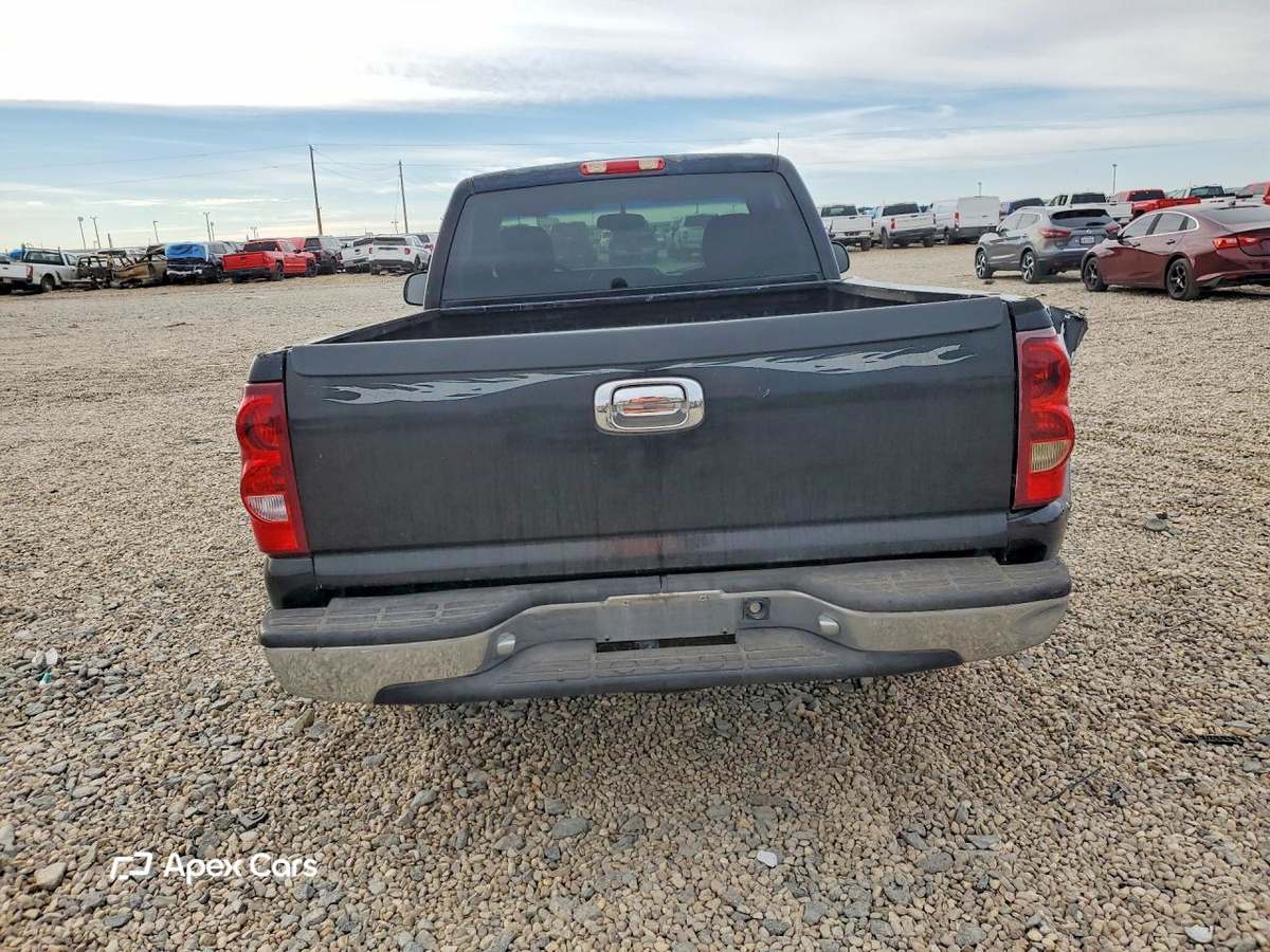 Chevrolet Silverado 2003