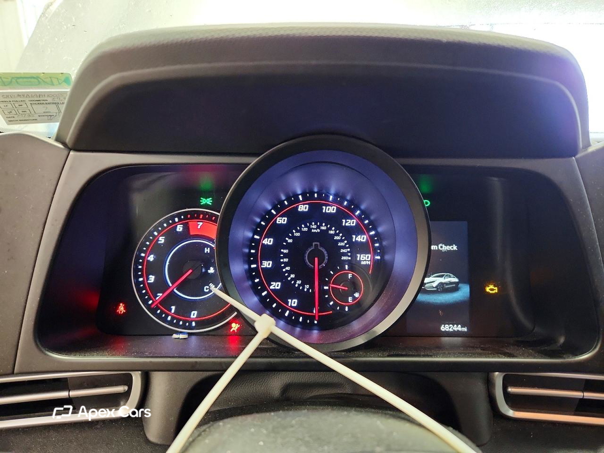 Hyundai Elantra 2023