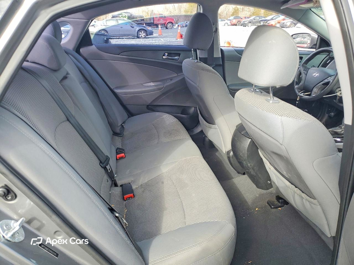 Hyundai Sonata 2013