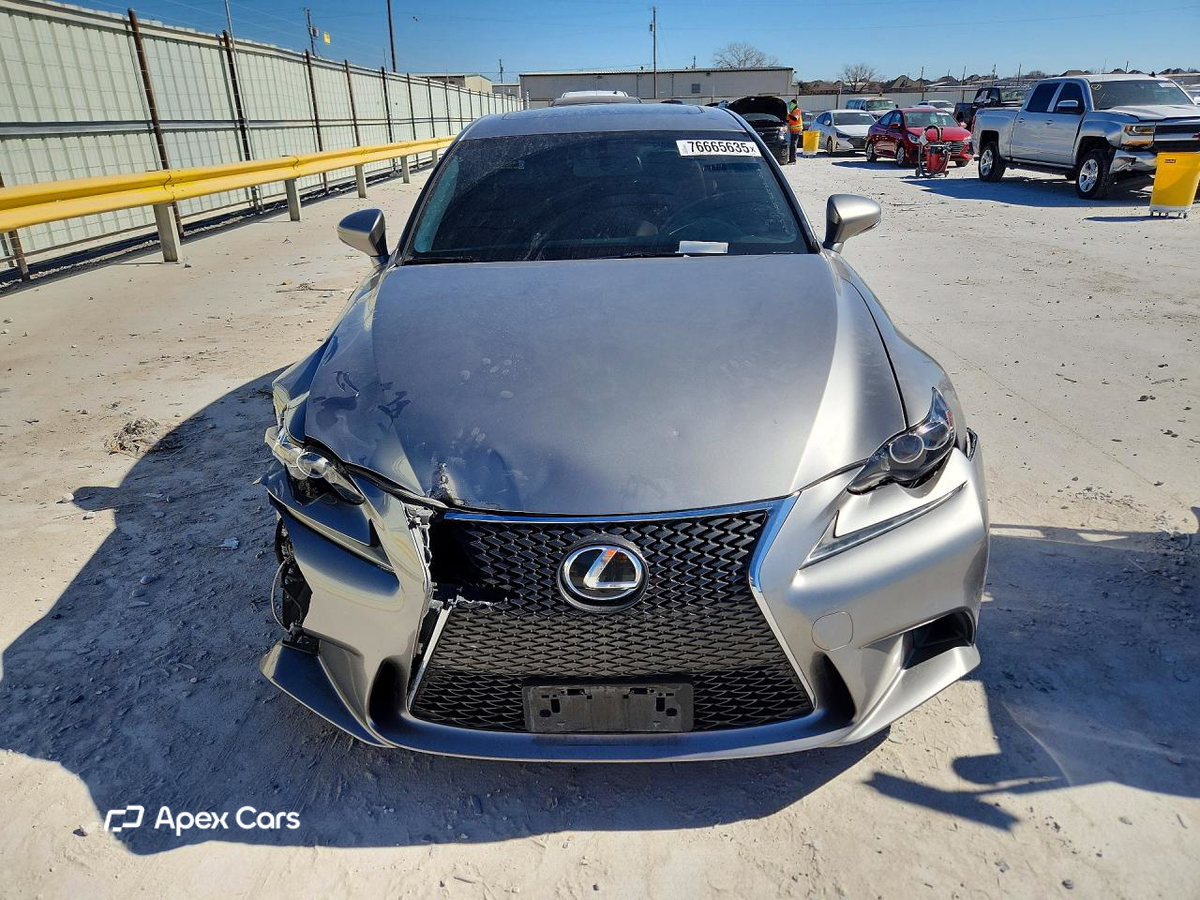Lexus IS 2015