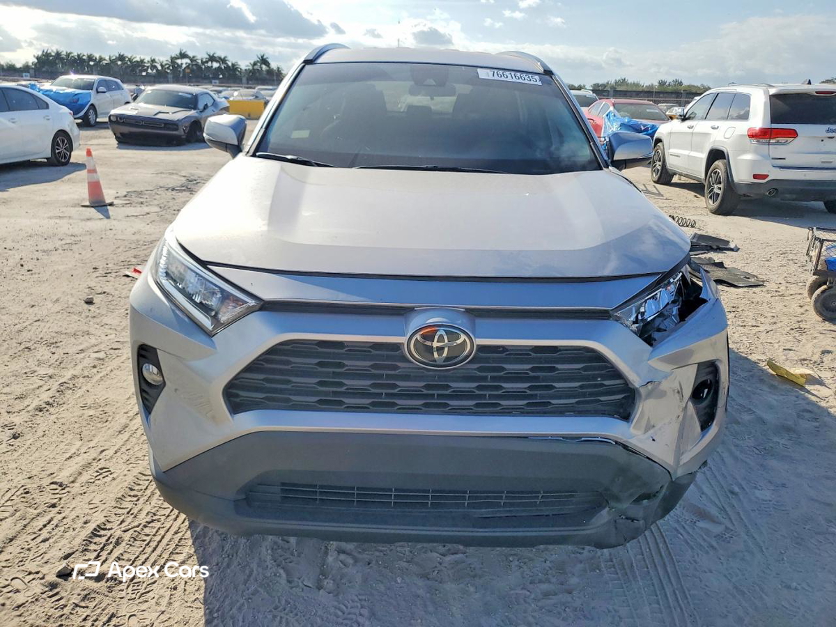 Toyota RAV 4 2021
