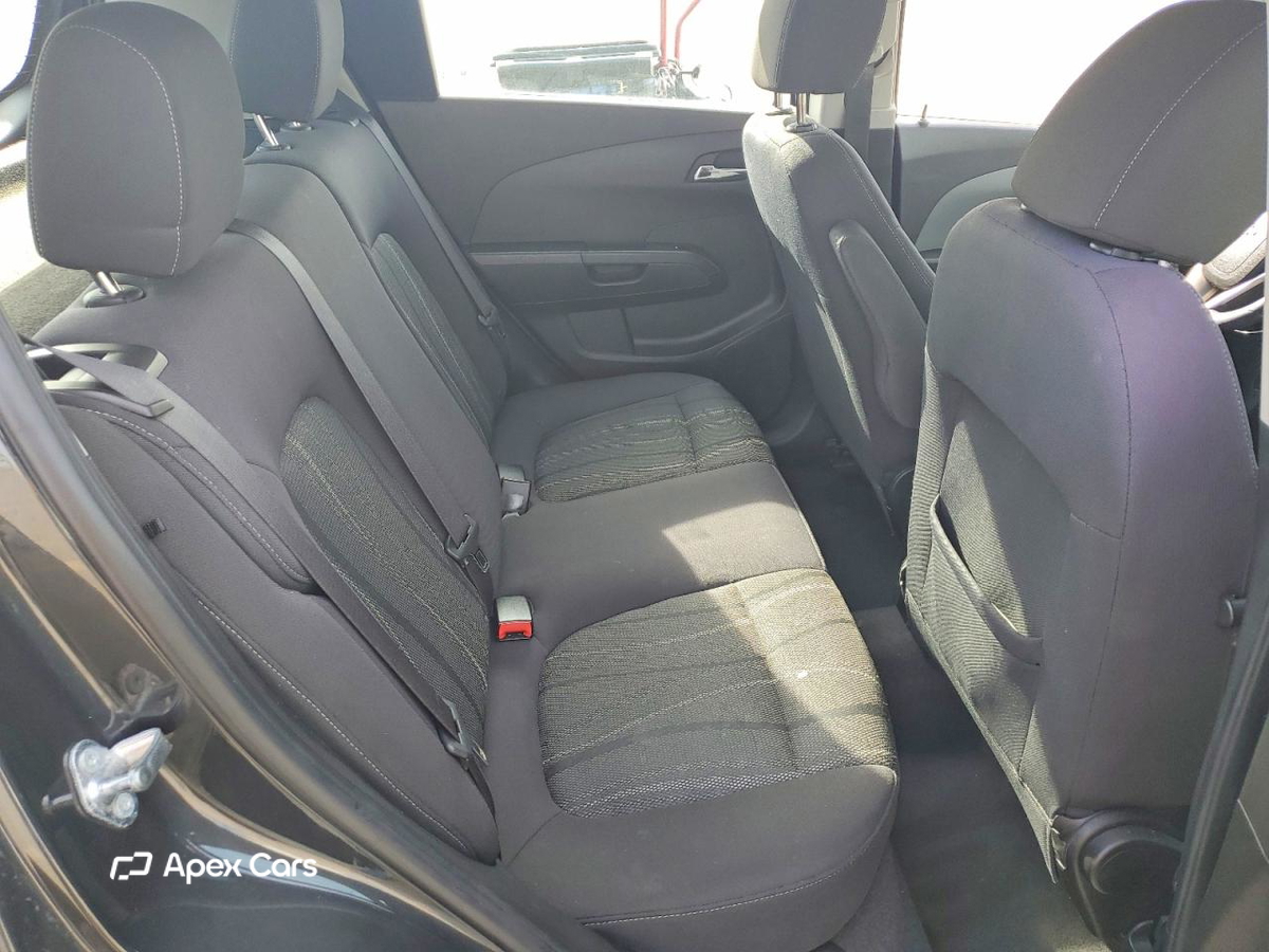 Chevrolet Sonic 2015