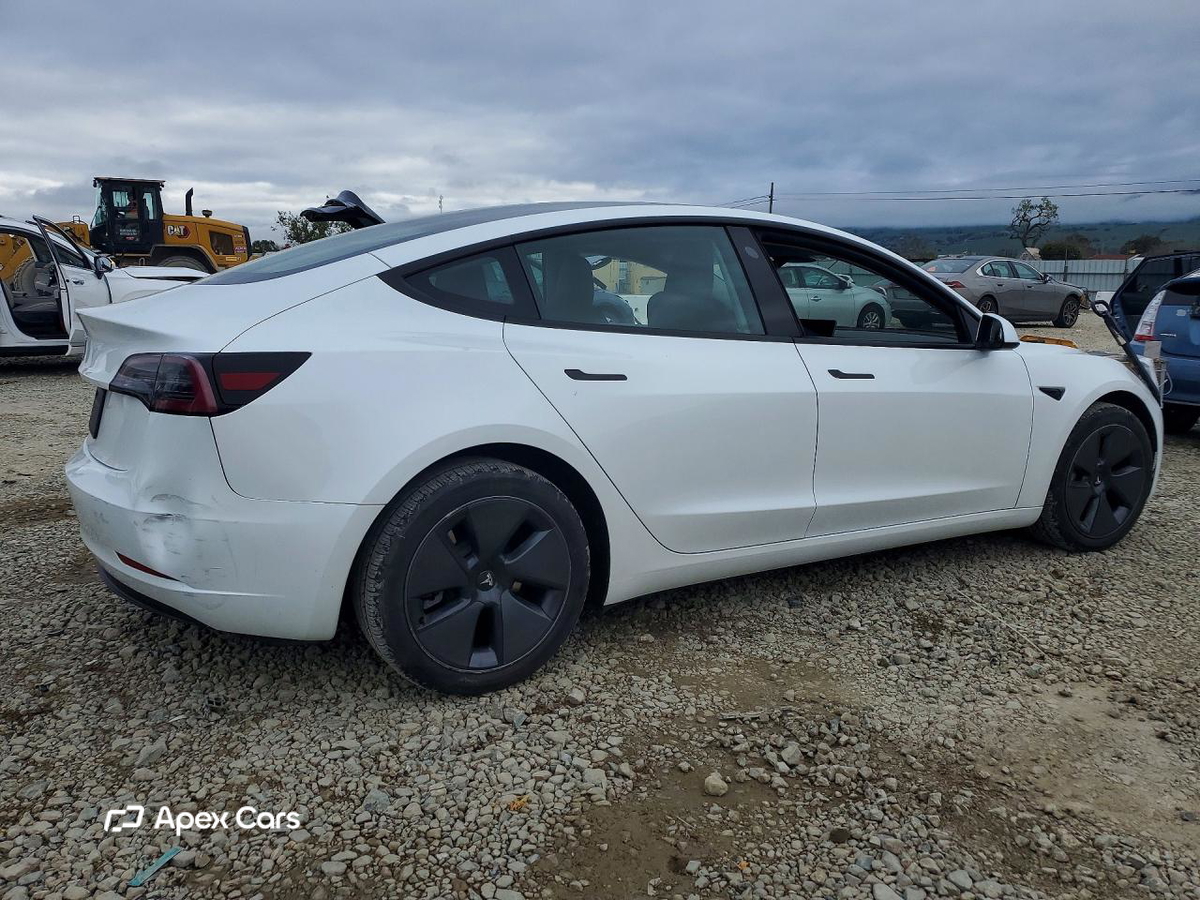 Tesla Model 3 2023