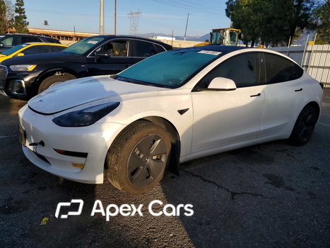 Tesla Model 3 2022 - Image 1 of 12