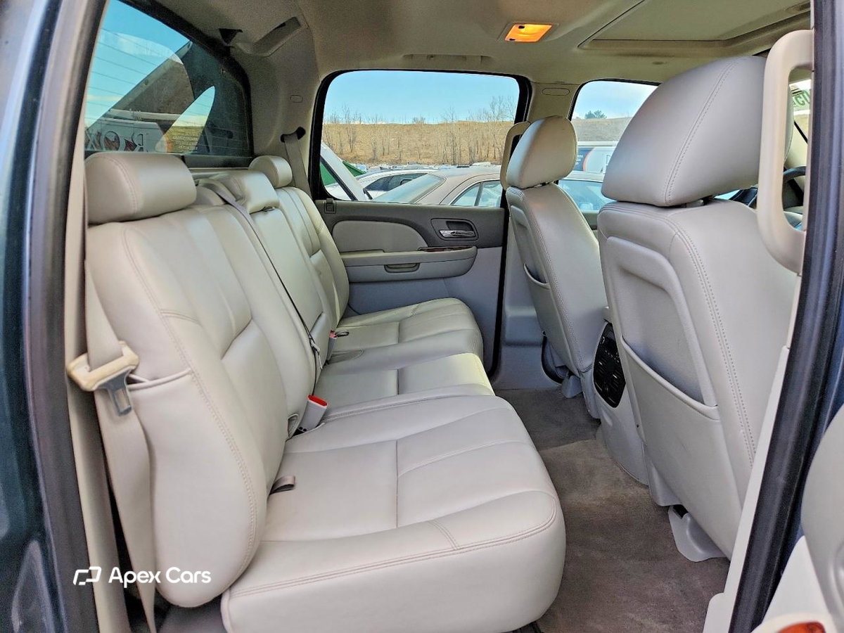 Chevrolet Avalanche 2012