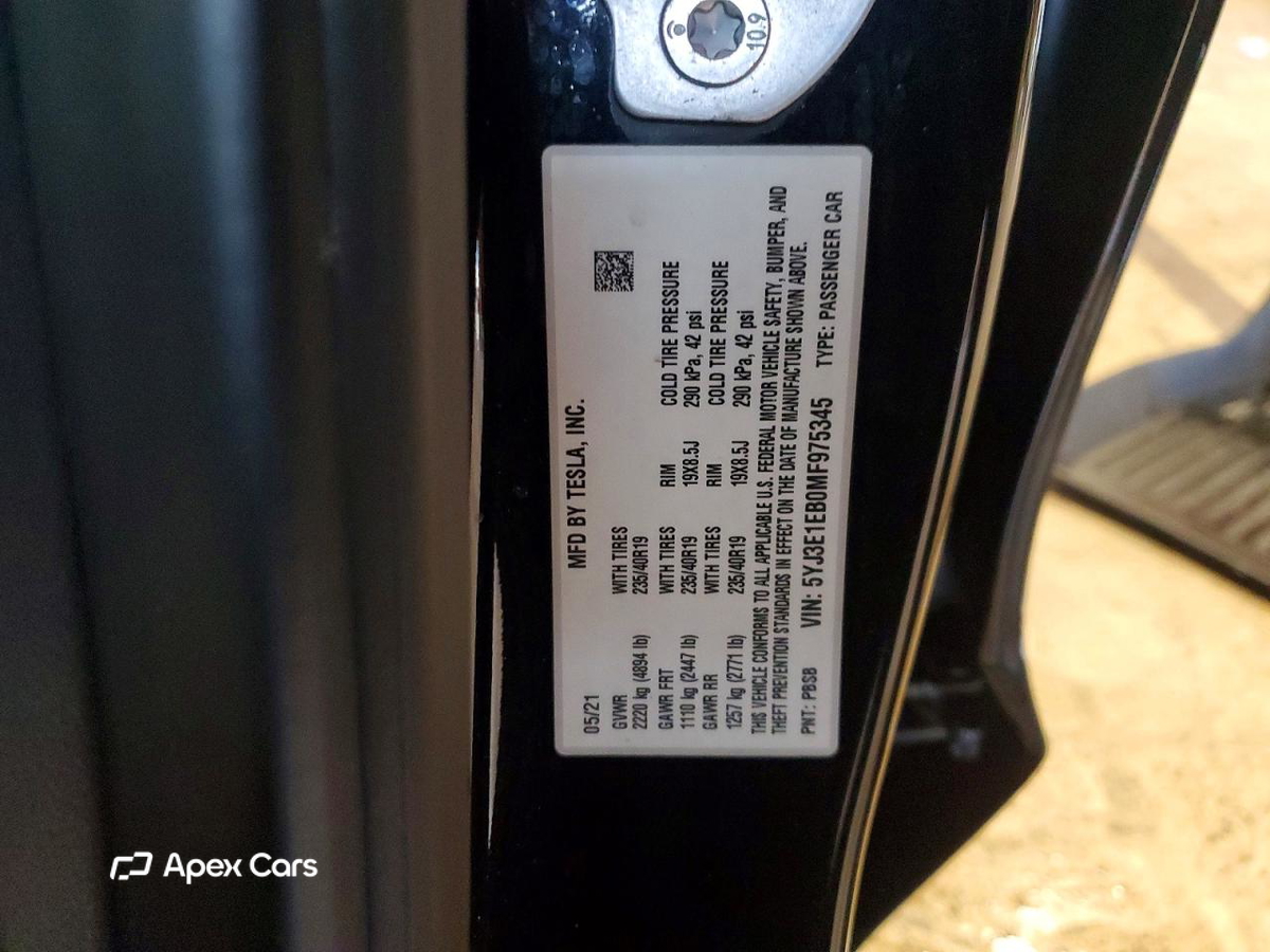 Tesla Model 3 2021
