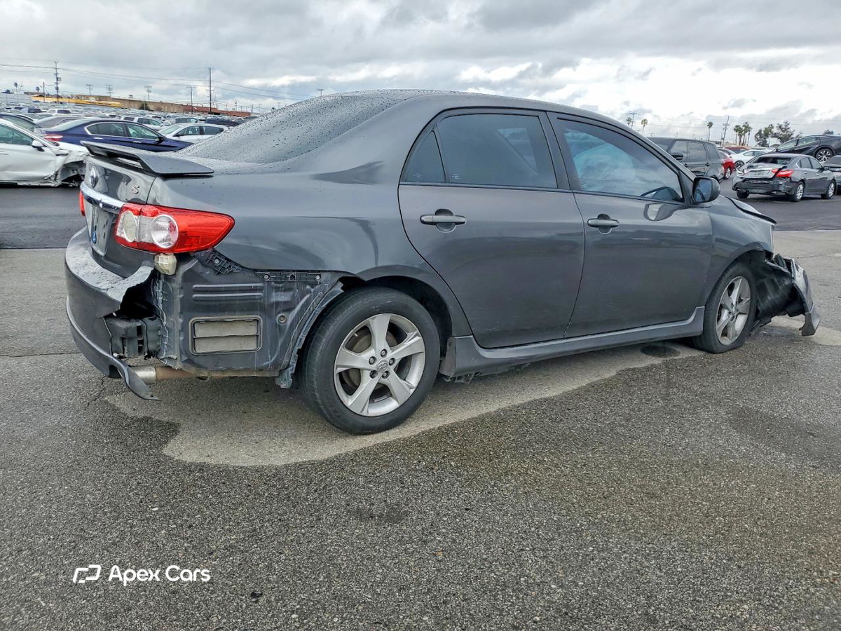 Toyota Corolla 2013