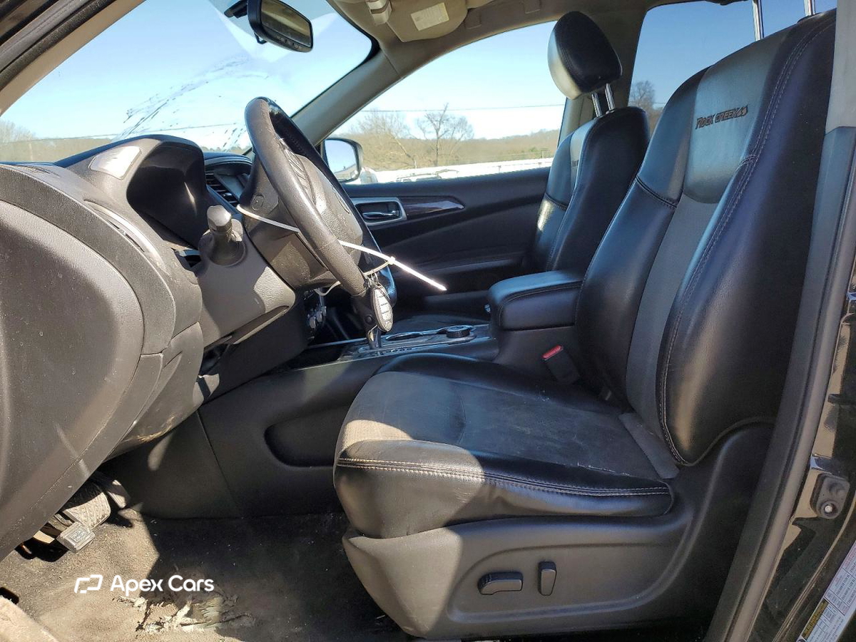 Nissan Pathfinder 2019