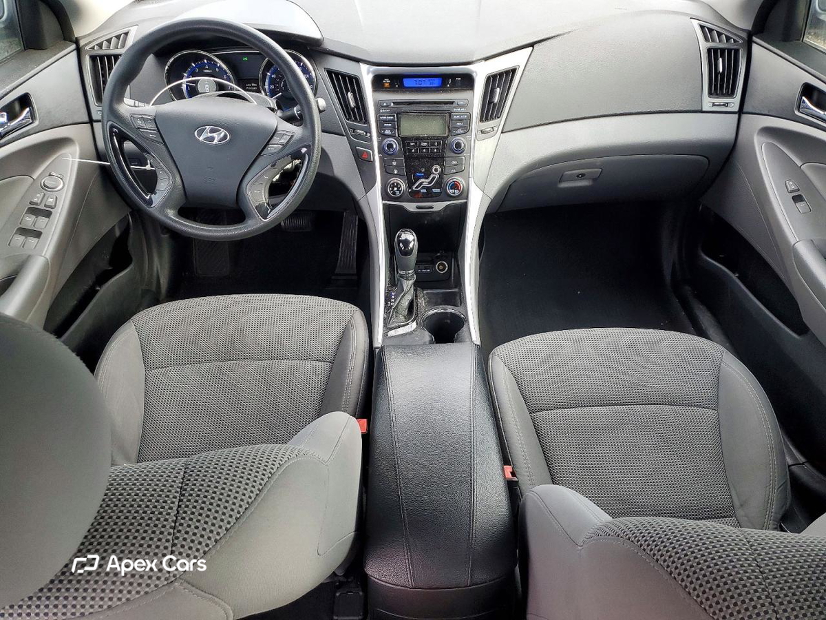 Hyundai Sonata 2013