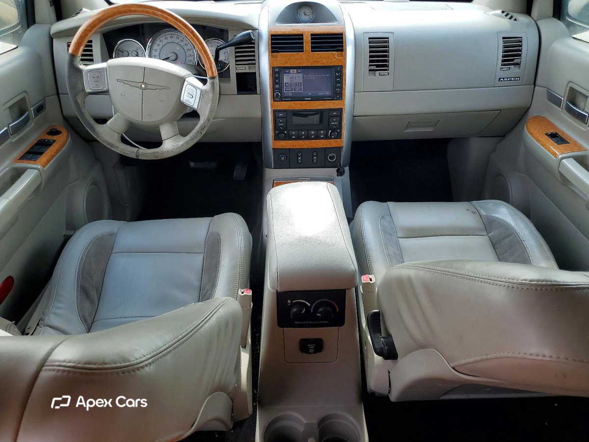 Chrysler Aspen 2009