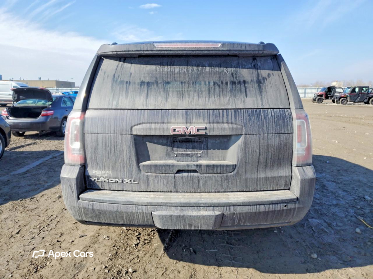 GMC Yukon 2016