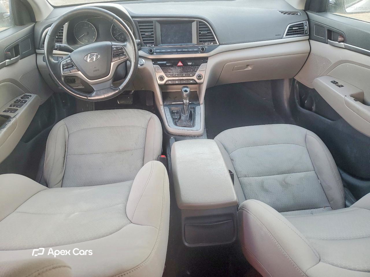 Hyundai Elantra 2018