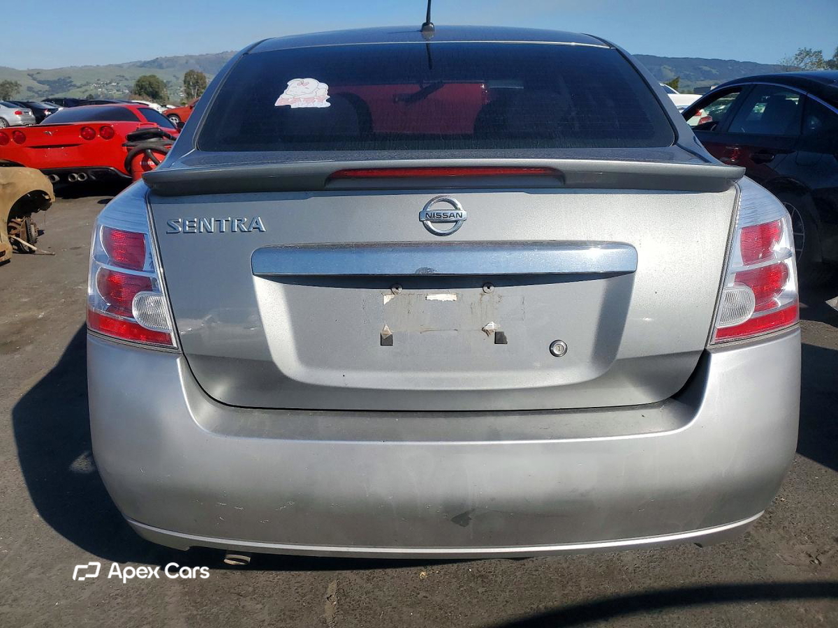 Nissan Sentra 2012